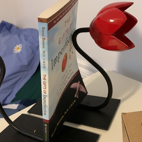 Book ends - Picture 3 of 3
